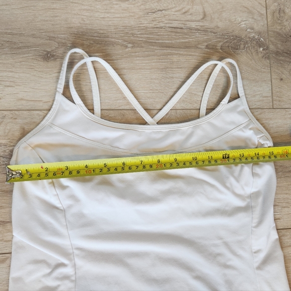 Arc'teryx tank, women's medium - Picture 3 of 8